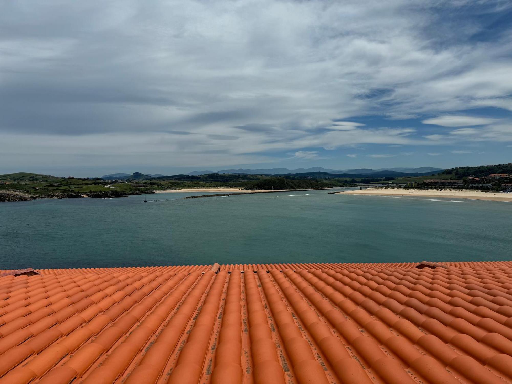 Playa De Los Locos Con Garaje Recien Reformado!! Suances Esterno foto